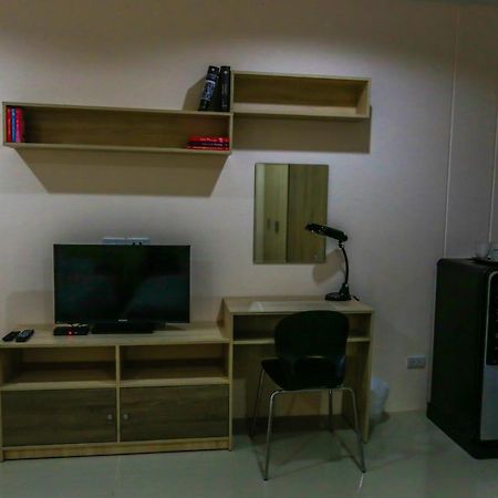 Tempo Plus Apartment Mae Sot Eksteriør billede