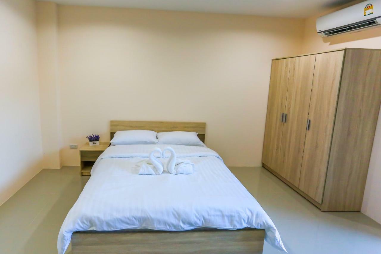Tempo Plus Apartment Mae Sot Eksteriør billede